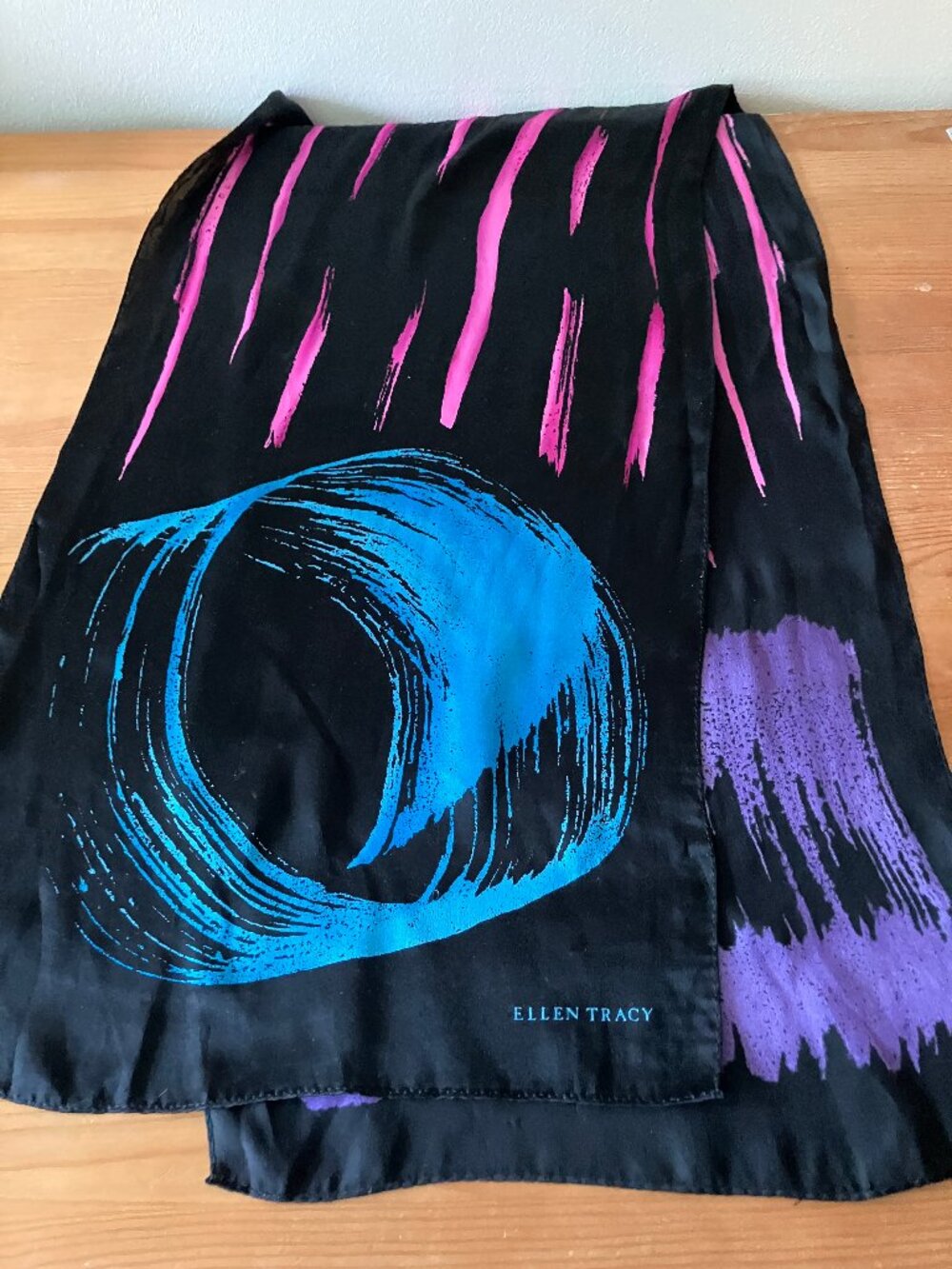 ELLEN TRACY Ladies' Scarf Silk Pink/Turquoise/Purple print on Black Sz 14,5x56"